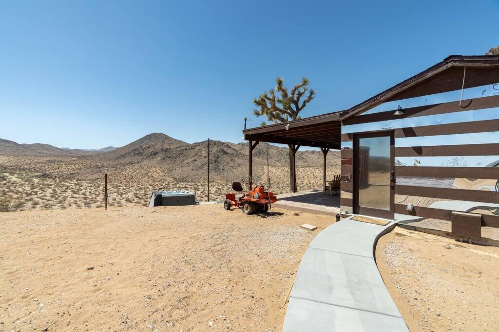 The Invisible Wind Cabin- Joshua Tree Amazing View Yucca Valley Exterior foto