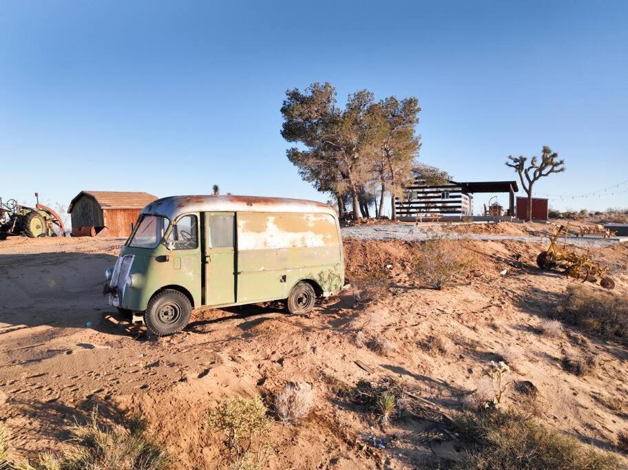 The Invisible Wind Cabin- Joshua Tree Amazing View Yucca Valley Exterior foto